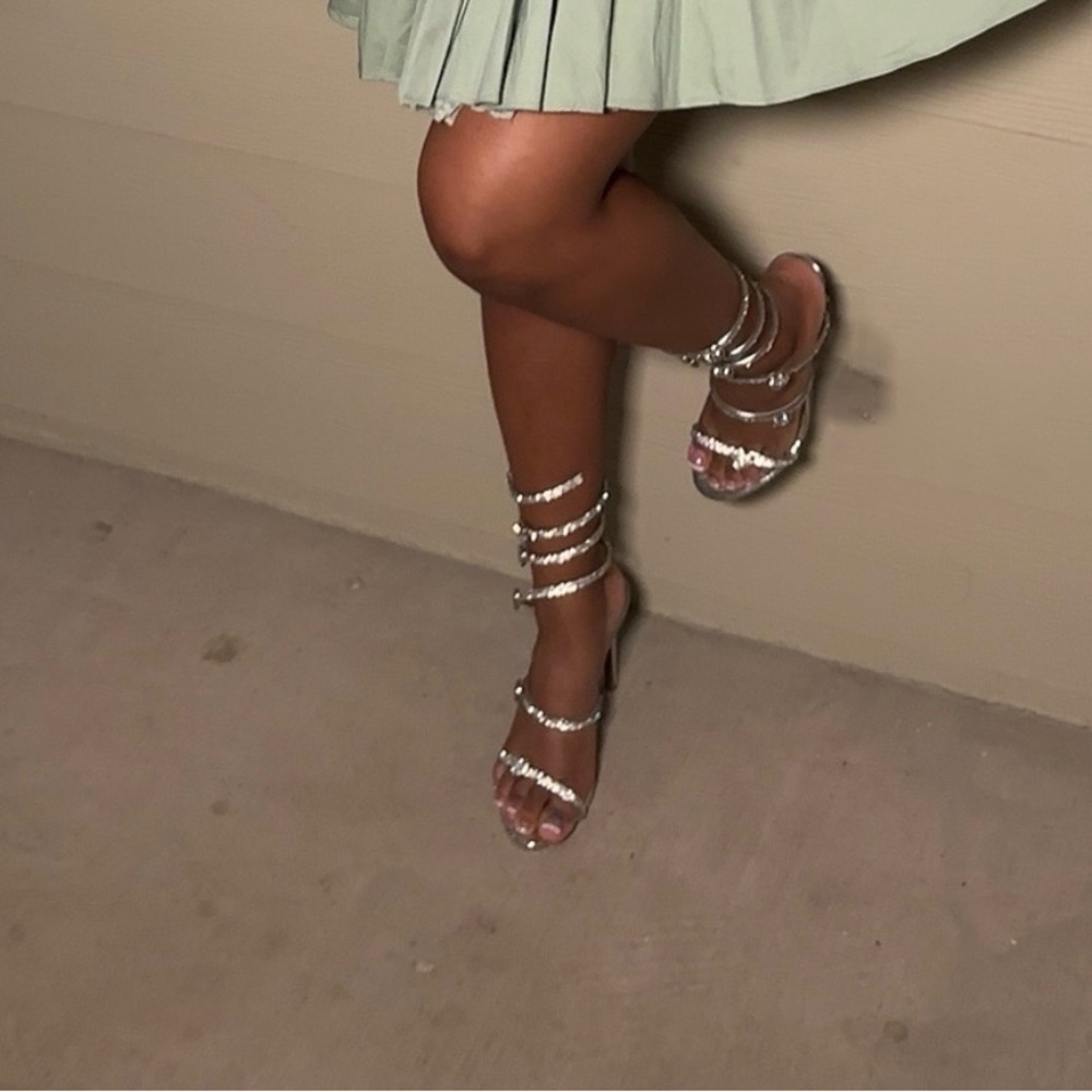 Windsor Silver Heels with Elegant Design